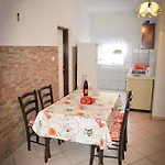 In With Sea View, Terrace, Air Conditioning, Wifi 4229-1 Apartmán